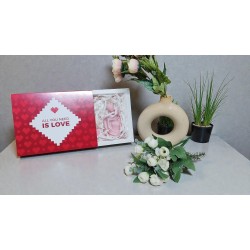 Couple candle with cute heart 