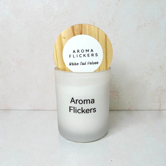 The White Oud Luminary Jar Candle (200g)